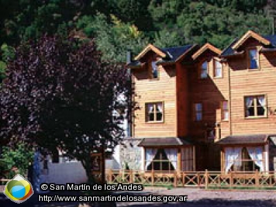 Foto Cabañas Aitué (San Martín de los Andes)